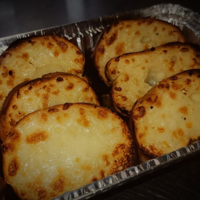 Cheesy Garlic Bread